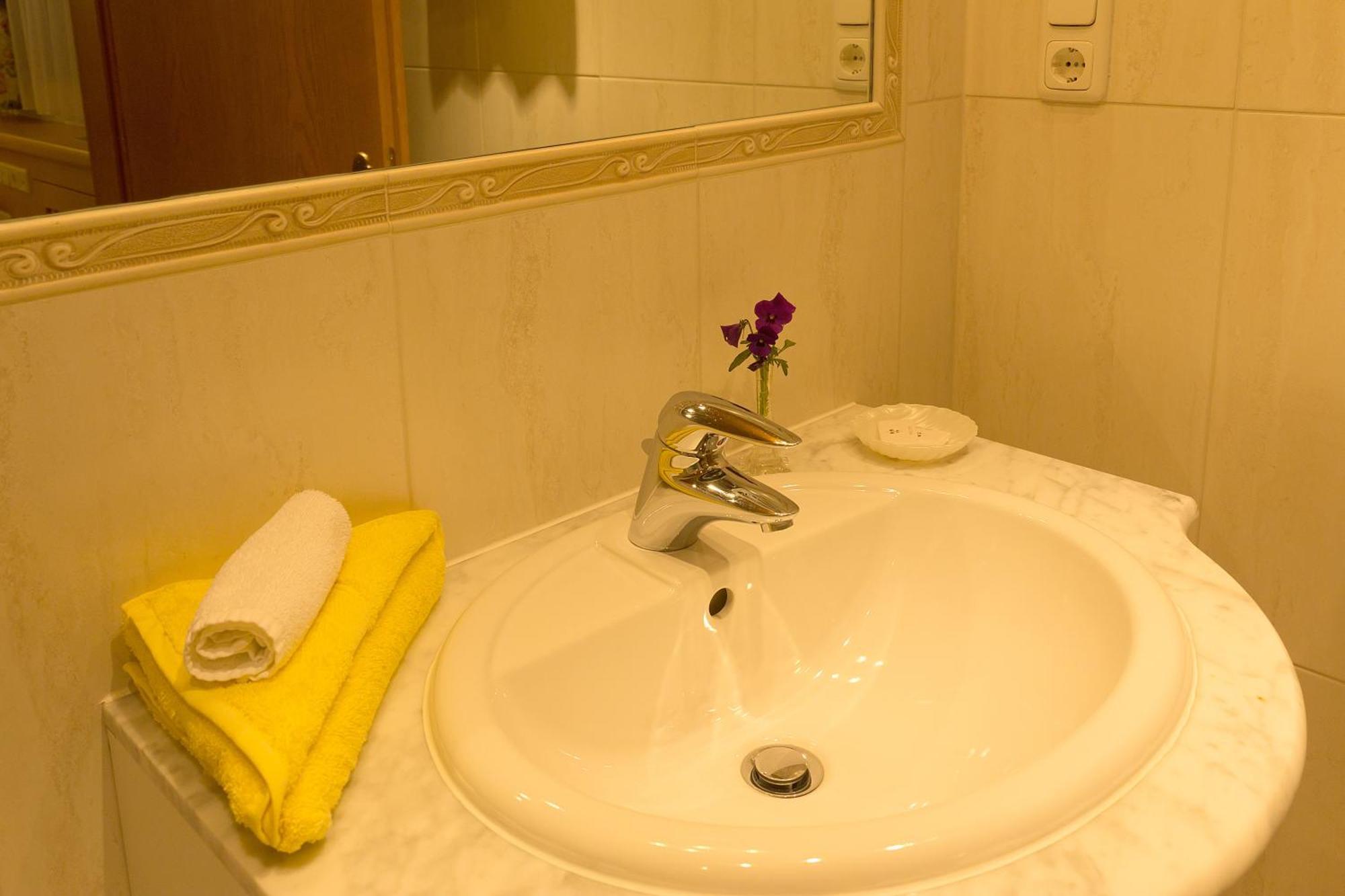 Hotel Angelika Sankt Anton am Arlberg Bilik gambar